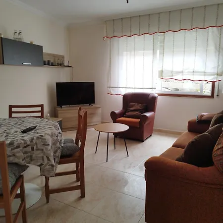Vivienda Turistica Bajo, 7 Escaleras Laxe